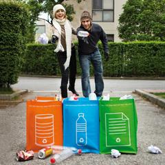 Vue Poubelles à déchets recyclables de couleur vert| Krokrodeal