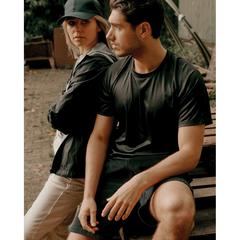 Vue T-shirt sport séchage rapide polyester recyclé Iqoniq Tikal de couleur noir| Krokrodeal