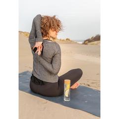 Vue Bouteille à infusion avec bouchon en bambou de couleur translucide| Krokrodeal