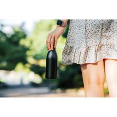 Vue Bouteille d’eau 500ml en acier inoxydable recyclé RCS de couleur noir| Krokrodeal