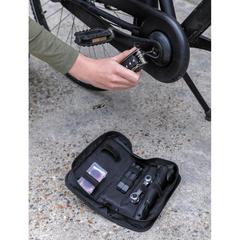 Vue Kit de réparation vélo 17 pièces de couleur noir| Krokrodeal