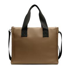 Vue VINGA Sac de plage en toile recyclée AWARE™ Volonne de couleur marron| Krokrodeal