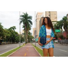 Vue Sac bandoulière Boxy de couleur bleu| Krokrodeal