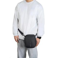 Vue Sac bandoulière Boxy de couleur noir| Krokrodeal