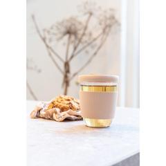 Vue Verre 360ml avec couvercle et manchon en silicone Ukiyo de couleur marron| Krokrodeal