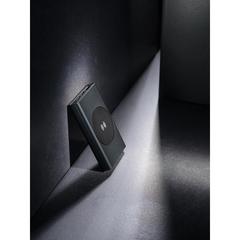 Vue Powerbank 5000 mAh et 5W en aluminium recyclé RCS Terra de couleur gris| Krokrodeal