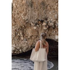 Vue VINGA Grand tote bag en toile recyclée AWARE™ Hilo de couleur blanc| Krokrodeal