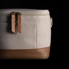 Vue Sac iso six canettes Impact AWARE™ en toile 16oz recyclé de couleur gris| Krokrodeal