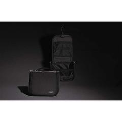 Vue Trousse de toilette AWARE™ Swiss Peak Lohan de couleur noir| Krokrodeal