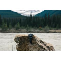 Vue Montre connectée en TPU recyclé RCS Swiss Peak de couleur noir| Krokrodeal