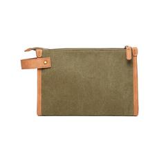 Vue VINGA Trousse de toilette en toile recyclé GRS Bosler de couleur vert| Krokrodeal
