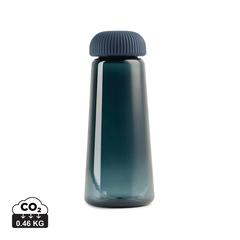 Vue VINGA Bouteille 575ml en rPET RCS Erie de couleur bleu| Krokrodeal