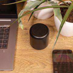 Vue Enceinte sans fil 5W en plastique recyclé certifié RCS de couleur noir| Krokrodeal