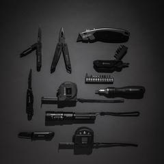 Vue Couteau pliable Gear X de couleur noir| Krokrodeal