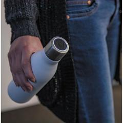 Vue Bouteille isotherme en acier avec stérilisateur UV de couleur blanc| Krokrodeal