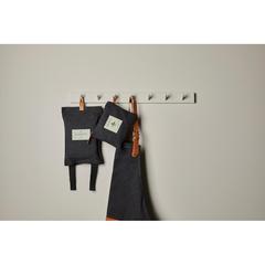Vue VINGA Tablier Asado de couleur noir| Krokrodeal