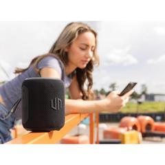 Vue Enceinte 16W en plastique RCS Urban Vitamin Palmdale de couleur noir| Krokrodeal
