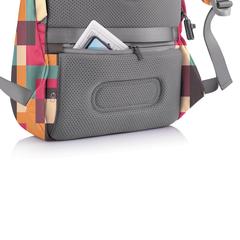 Vue Sac à dos antivol Bobby Soft "Art" de couleur vert| Krokrodeal