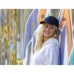 Vue Casquette contraste 6 panneaux coton recyclé Impact AWARE™ de couleur noir| Krokrodeal