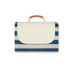 Vue VINGA Petite couverture pique-nique en rPET GRS Alba de couleur bleu| Krokrodeal