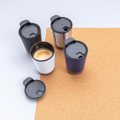Vue Tasse à café en liège et en acier inoxydable GRS de couleur blanc| Krokrodeal