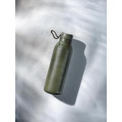 Vue Bouteille isotherme 500ml Avira Avior en acier recyclé RCS de couleur vert| Krokrodeal