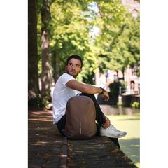 Vue Sac à dos antivol Bobby Soft de couleur marron| Krokrodeal