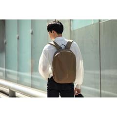 Vue Sac à dos antivol Bobby Soft de couleur marron| Krokrodeal