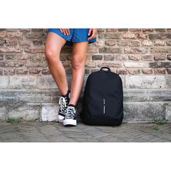 Vue Sac à dos antivol Bobby Soft de couleur noir| Krokrodeal