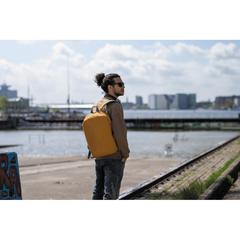 Vue Sac à dos antivol Bobby Soft de couleur orange| Krokrodeal