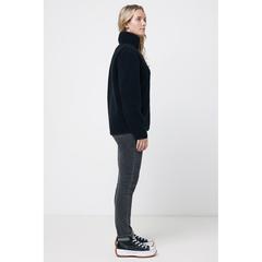 Vue Sherpa en polyester recyclé Iqoniq Diran de couleur noir| Krokrodeal
