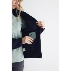 Vue Sherpa en polyester recyclé Iqoniq Diran de couleur noir| Krokrodeal