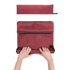 Vue Sac à dos pliable Dillon en rPET AWARE™ de couleur rouge| Krokrodeal