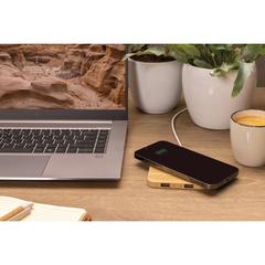 Vue Chargeur sans fil 10W et avec ports USB en bambou de couleur marron| Krokrodeal