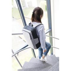 Vue Sac à dos pour ordinateur portable 15” Arata de couleur gris| Krokrodeal