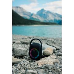 Vue Enceinte clip Lightboom 5W en plastique recyclé RCS de couleur noir| Krokrodeal