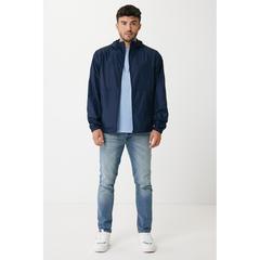 Vue Veste légère en polyester recyclé Iqoniq Logan de couleur bleu| Krokrodeal