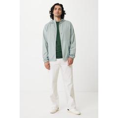 Vue Veste légère en polyester recyclé Iqoniq Logan de couleur vert| Krokrodeal