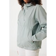 Vue Veste légère en polyester recyclé Iqoniq Logan de couleur vert| Krokrodeal