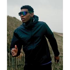 Vue Veste légère en polyester recyclé Iqoniq Logan de couleur noir| Krokrodeal
