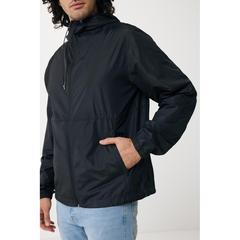 Vue Veste légère en polyester recyclé Iqoniq Logan de couleur noir| Krokrodeal