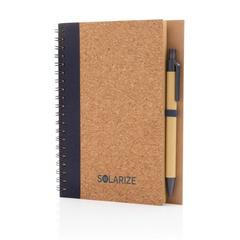 Vue Cahier à spirales en liège avec stylo de couleur bleu| Krokrodeal
