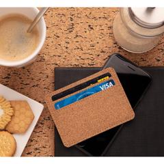 Vue Porte-cartes anti RFID en liège de couleur marron| Krokrodeal