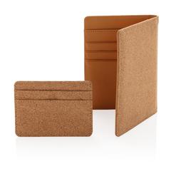 Vue Etui passeport anti RFID en liège de couleur marron| Krokrodeal