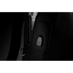 Vue Sac à dos avec port USB A ordinateur 15,6" Swiss Peak AWARE™ de couleur noir| Krokrodeal