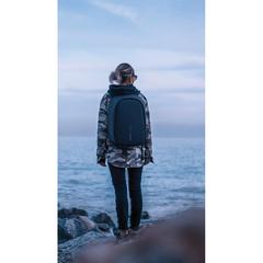 Vue Sac à dos antivol Bobby Hero Regular de couleur noir| Krokrodeal