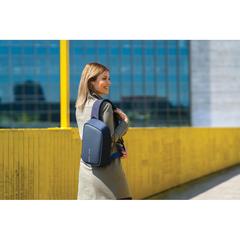 Vue Sac bandoulière Bobby Sling de couleur bleu| Krokrodeal