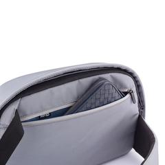 Vue Sac bandoulière Bobby Sling de couleur gris| Krokrodeal