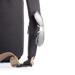 Vue Sac bandoulière Bobby Sling de couleur noir| Krokrodeal