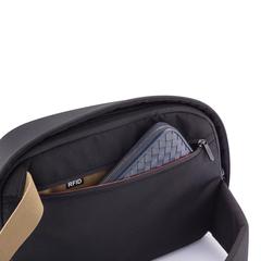 Vue Sac bandoulière Bobby Sling de couleur noir| Krokrodeal